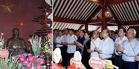 PM Nguyen Xuan Phuc (4th from right) and NA Chairwoman Nguyen Thi Kim Ngan (6th from right) at the event (Photo: VNA)