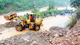 Heavy downpours and flooding cause flood- induced isolation in Central region