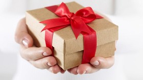 Sao sĩ quan chuyển ngành không được tặng quà dịp 22-12?