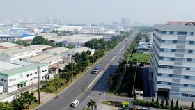 Ồ ạt nguồn vốn đầu tư từ Trung Quốc, Hồng Công