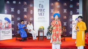 Tọa đàm Cổ phục Việt từ đời sống đến điện ảnh