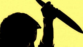 Đâm chết vợ vì nhậu với 2 người đàn ông