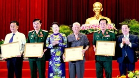 Chủ tịch Quốc hội dự lễ kỷ niệm 44 năm Ngày Giải phóng miền Nam tại TP Cần Thơ