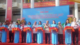 Triển lãm ảnh “50 năm thực hiện Di chúc của Chủ tịch Hồ Chí Minh”
