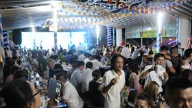 2.000 người tham gia lễ hội bia Đức tại Đà Nẵng
