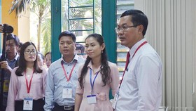 Ông Nguyễn Văn Phúc, Thứ trưởng Bộ GD-ĐT kiểm tra tình hình thi tại TPHCM