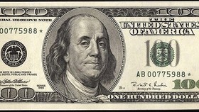 Man fined VND90 million for selling US$100 note