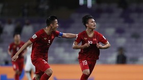 Nguyen Quang Hai celebrated the first goal for Vietnam (Source: AFC)