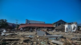 The rubble left following the earthquake and tsunami in Palu, Central Sulawesi province of Indonesia, on October 1, 2018 (Photo: Xinhua/VNA)