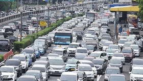 Traffic congestion in Jakarta (Source: The Jakarta Post)