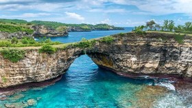 Bali sẽ áp thuế du lịch lên khách nước ngoài