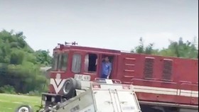 Ý thức và trách nhiệm