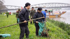 Cùng hành động để Huế thêm xanh - sạch - sáng