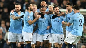 Man.City vẫn đang tiến đi bằng sức mạnh của nhà vô địch. Ảnh: Getty Images