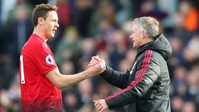 Nemanja Matic liên tục đặt dấu hỏi về cách dùng người của HLV Ole Gunnar Solskjaer. Ảnh: Getty Images