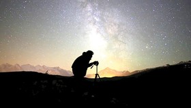 Đây là không gian mà ở đó có thể quan sát đến cả những tia lấp lánh nhỏ nhất của ánh sao từ bầu trời đêm