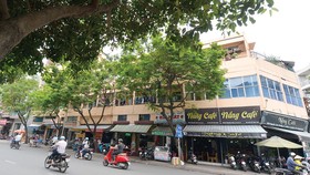 Áo mới đón xuân