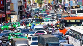 Nên khuyến khích xe tải nhẹ chở hàng vào nội thành ban đêm