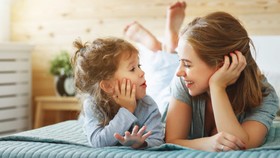 Truyền cho trẻ tình yêu tiếng Việt