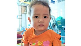 Hai bà cháu cùng bệnh ung thư, gia đình kiệt quệ