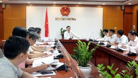 Bộ trưởng Bộ Công thương Trần Tuấn Anh phát biểu tại cuộc họp.Ảnh: Bộ Công thương