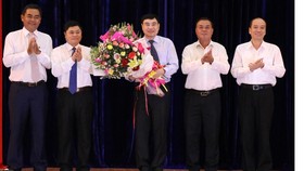 Lãnh đạo tỉnh Đắk Lắk chúc mừng đồng chí Trần Quốc Cường