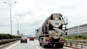 Cơ quan chức năng sẽ tăng cường thanh tra, kiểm tra việc chấp hành an toàn giao thông trong dịp Tết Nguyên đán Ảnh: Huy Anh
