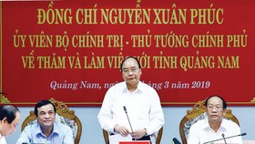 Thủ tướng Nguyễn Xuân Phúc làm việc với cán bộ chủ chốt tỉnh Quảng Nam Ảnh: TTXVN
