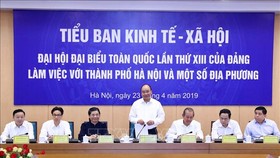 Thủ tướng Nguyễn Xuân Phúc, Trưởng Tiểu ban Kinh tế - Xã hội Đại hội đại biểu toàn quốc lần thứ XIII của Đảng phát biểu. Ảnh: TTXVN