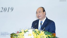 Thủ tướng Nguyễn Xuân Phúc phát biểu tại Hội nghị Khoa học công nghệ và Đổi mới sáng tạo. Ảnh: VGP