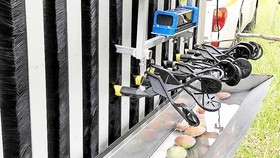 Thử nghiệm robot hái xoài đầu tiên trên thế giới