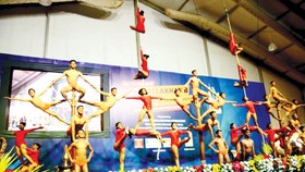 Giải vô địch thế giới “Yoga trên cột” đầu tiên