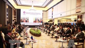 Cuộc gặp giữa Lãnh đạo Cấp cao ASEAN với Hội đồng tư vấn kinh doanh ASEAN (ASEAN-BAC) ngày 22-6-2019. Ảnh: TTXVN