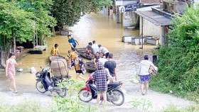 Cứu trợ khẩn cấp các địa phương bị ảnh hưởng bão lũ