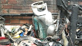 Hiện trường vụ nổ bình gas với hậu quả thảm khốc tại nhà dân ở ngõ 22 Tạ Quang Bửu (TP Hà Nội) cuối tháng 7 vừa qua