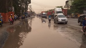 Đoạn đường hơn 2km bị xuống cấp trầm trọng