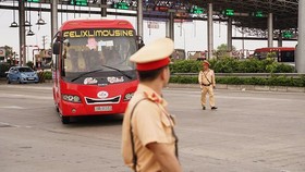 Tổng kiểm soát phương tiện vận tải đường bộ