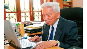 Tiễn biệt Giáo sư Hoàng Tụy