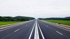 Gần 600.000 tỷ đồng đầu tư giao thông miền Trung - Tây Nguyên