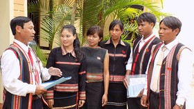 Người dân tộc thiểu số được ưu tiên trong tuyển dụng công chức
