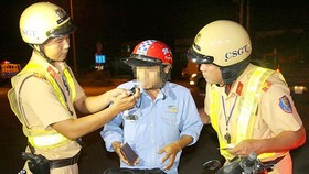 Nên có đường dây nóng để xử lý “ma men” lái xe