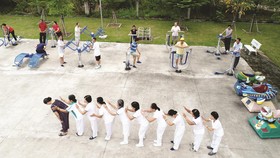 Khu dân cư 5 sạch - 2 xanh