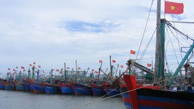 Tàu 67 vươn khơi rồi… mắc cạn