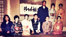 Chia tay bạn Lê Quang…
