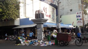 Giữ gìn thành phố sạch: Thực hiện văn minh đô thị, không xả rác