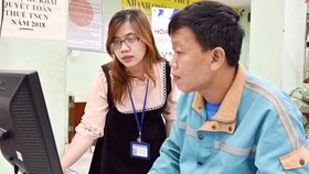 Cán bộ, công chức trẻ làm theo lời Bác