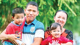 Cầu thủ trăm tỷ & hậu phương vững chắc