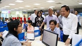 Chìa khóa “mở cửa” cải cách hành chính