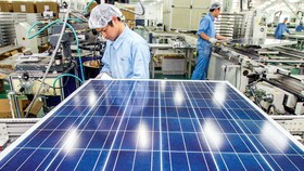 Điện mặt trời: Tiềm năng và tiềm ẩn