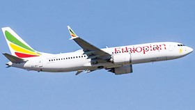 Boeing lún sâu khủng hoảng